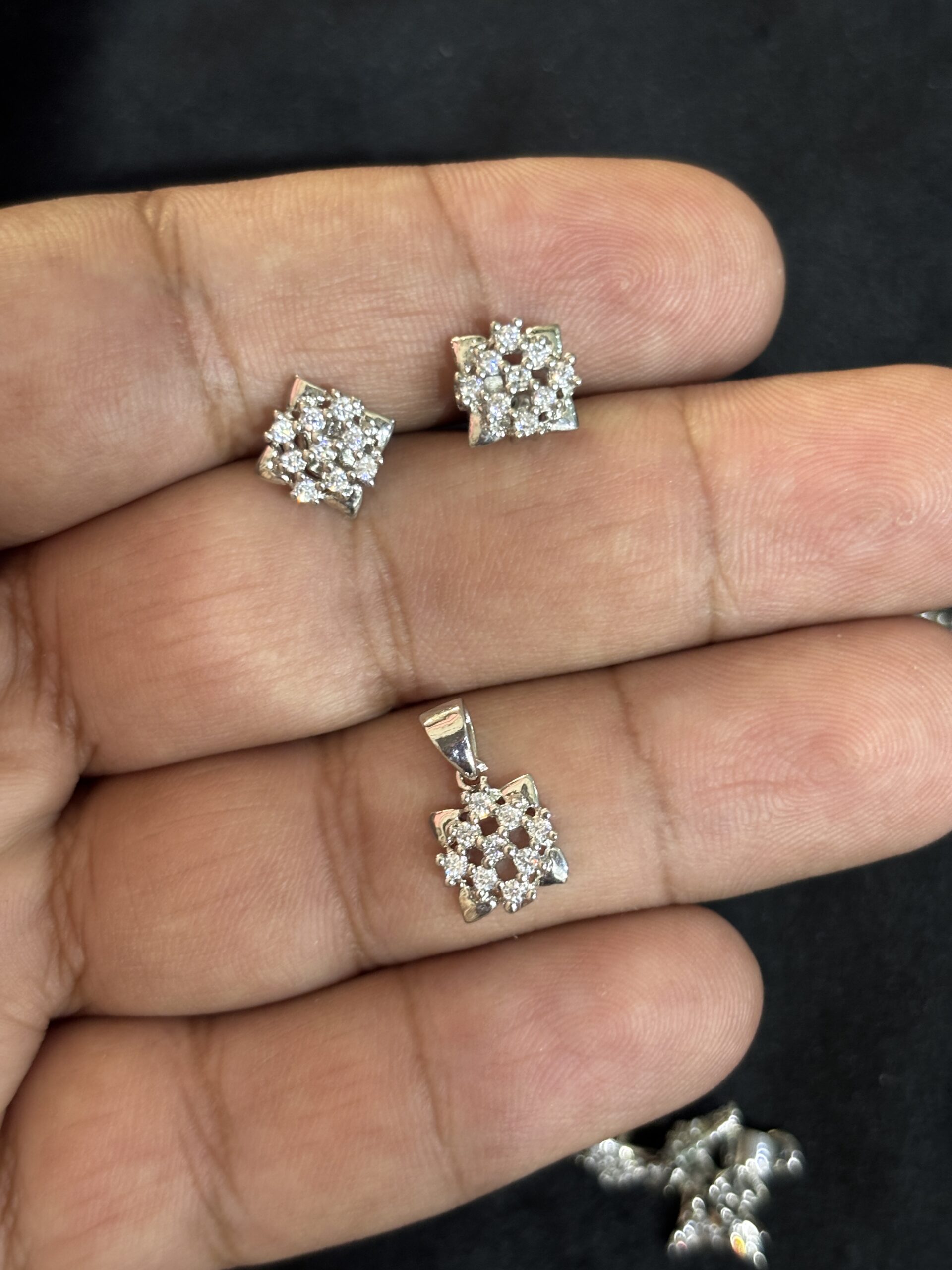 Square Heaven pendant set - Image 3